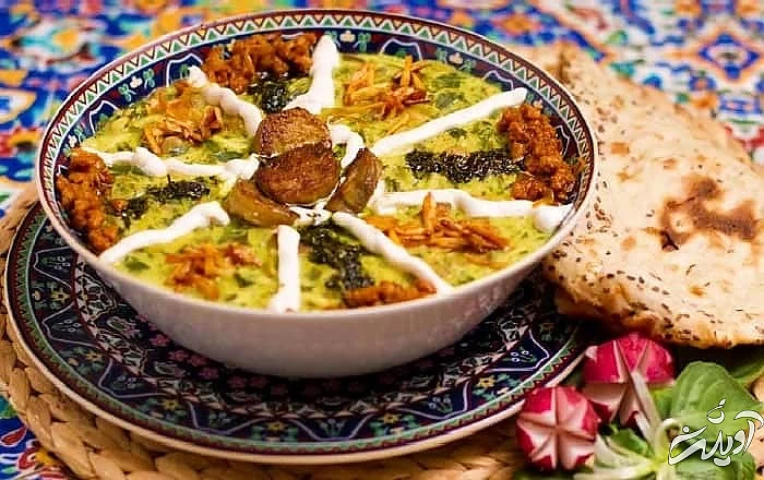 غذای معروف همدان آش بادمجان